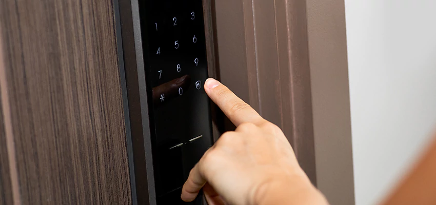 Smart Electric Locks Replacement Services in Coral Gables, FL